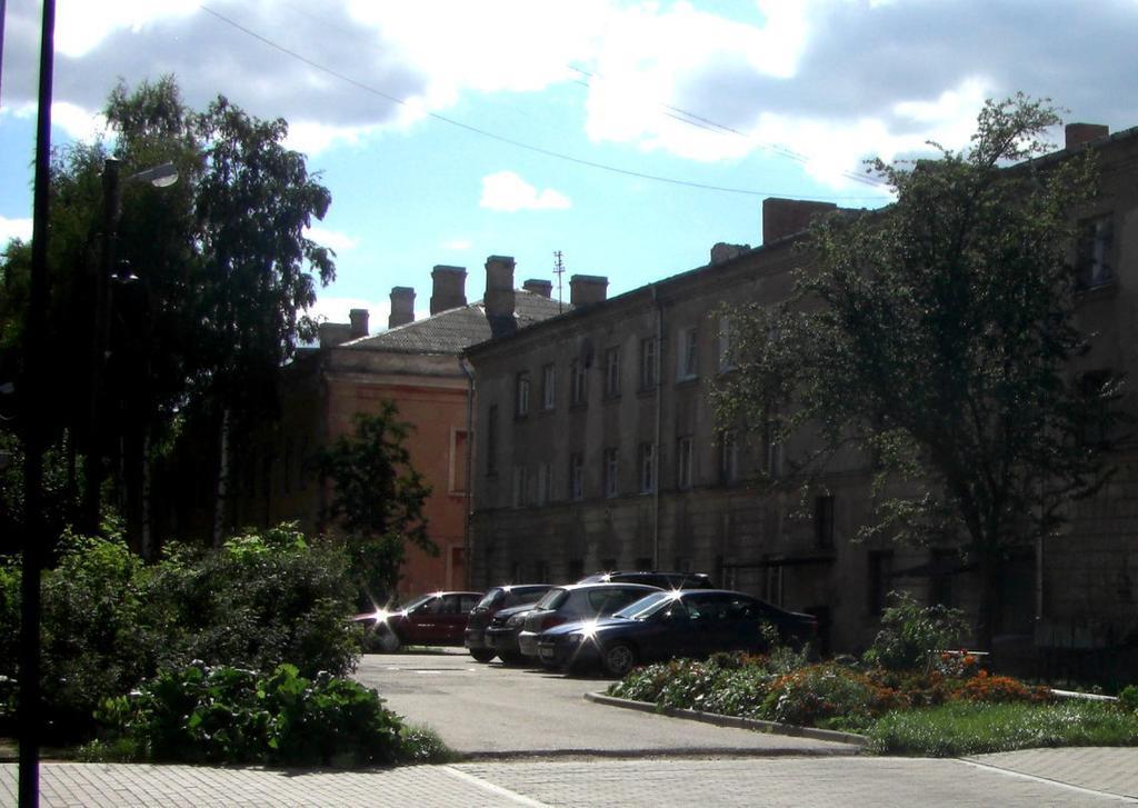 Picturesque Apartment Into Antique Fortress Daugavpils Room photo